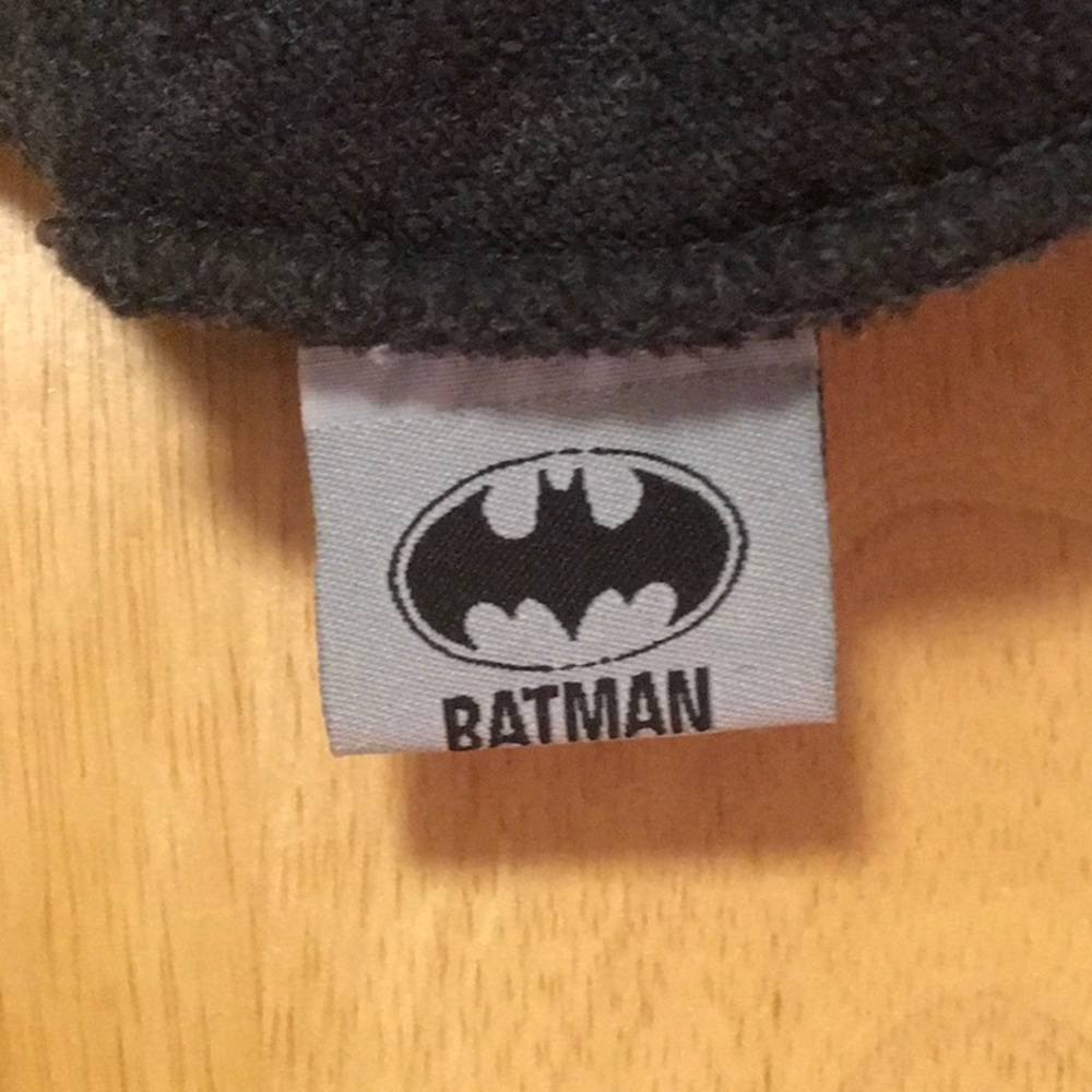 Batman Hat - Picture 7 of 8